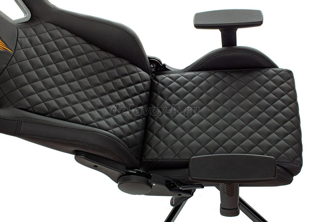 Кресло игровое KNIGHT OUTRIDER экокожа ромбики, подголовник, крестовина металл фото 7